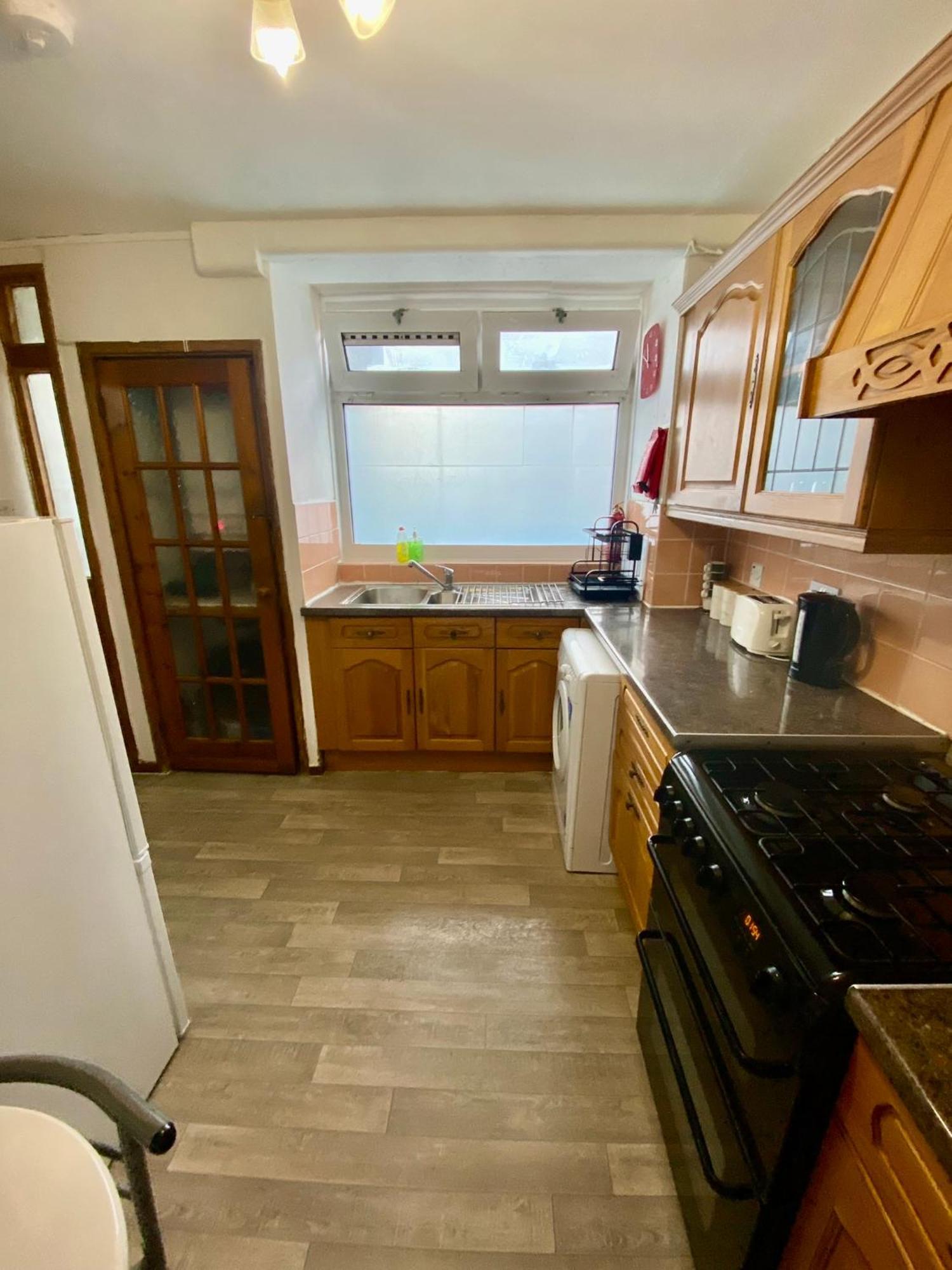 Cosy 3 Bed Apt, Old Truman Brewery! Brick Lane, London, E1 Екстериор снимка